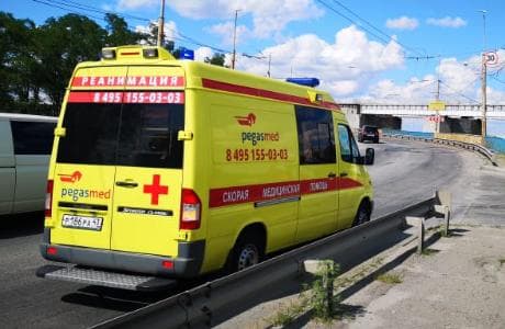 Перевозка больного из Сакской больницы Крым в Москву